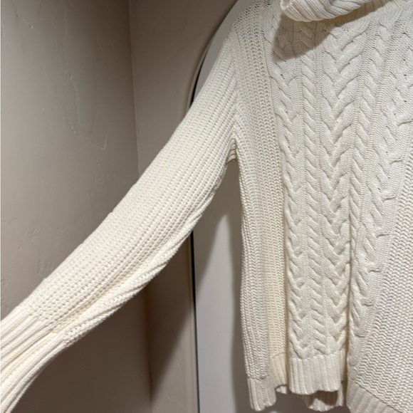 GAP Cotton Ivory Cable Knit Turtleneck Sweater, Size XL Tall - Picture 2 of 6